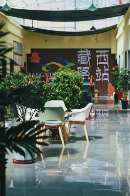 Oxygen-supply-Tibet-West Railway Station Hotels in Rutog