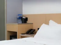 CoCoHotel Guangzhou Baiyun International Airport (Terminal 2 Branch) Hotels near Baiyun International Airport Terminal T2