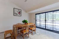 Xiantan Shiguang Homestay (Taohuatan Scenic Area)