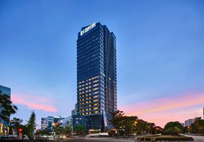Wanda Moments Các khách sạn gần Zhejiang Business Technology Institute Qiu'ai Teaching Spot