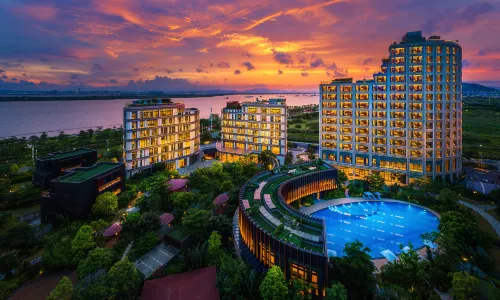 Serensia Woods Hotel