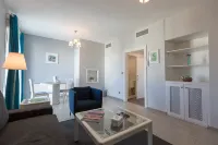 ザ コンロイ ブティック ホテル