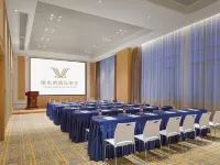Vienna International Hotel (Quanzhou Sports Center) - parking