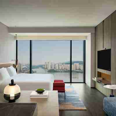 Hotel Indigo Changsha Meixi Lake Rooms