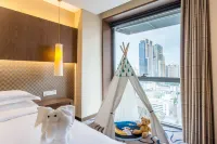 Park Inn by Radisson Xi'an Zhicheng Hotels near Northwest University South Campus Stadium