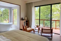Senyu · Wood House B&B