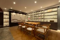 Longxisheng Boutique Hotel (Tianjin West Station Branch)