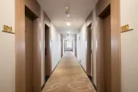 ボーマンホテル（湛江麻章区商業歩行街高速鉄道西駅） - 2つ星