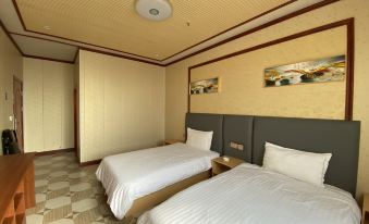 Sunshine Hotel