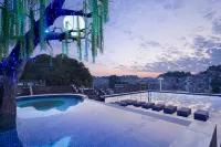Xiangxi Grand Hotel - Private Pools
