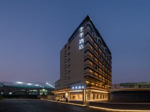 JI HOTEL