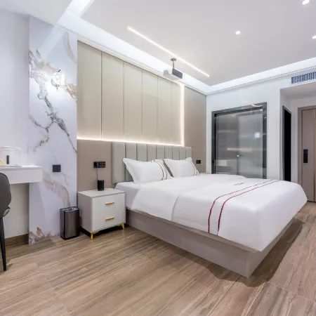 Qiu Smart Hotel (Wanda Bund)