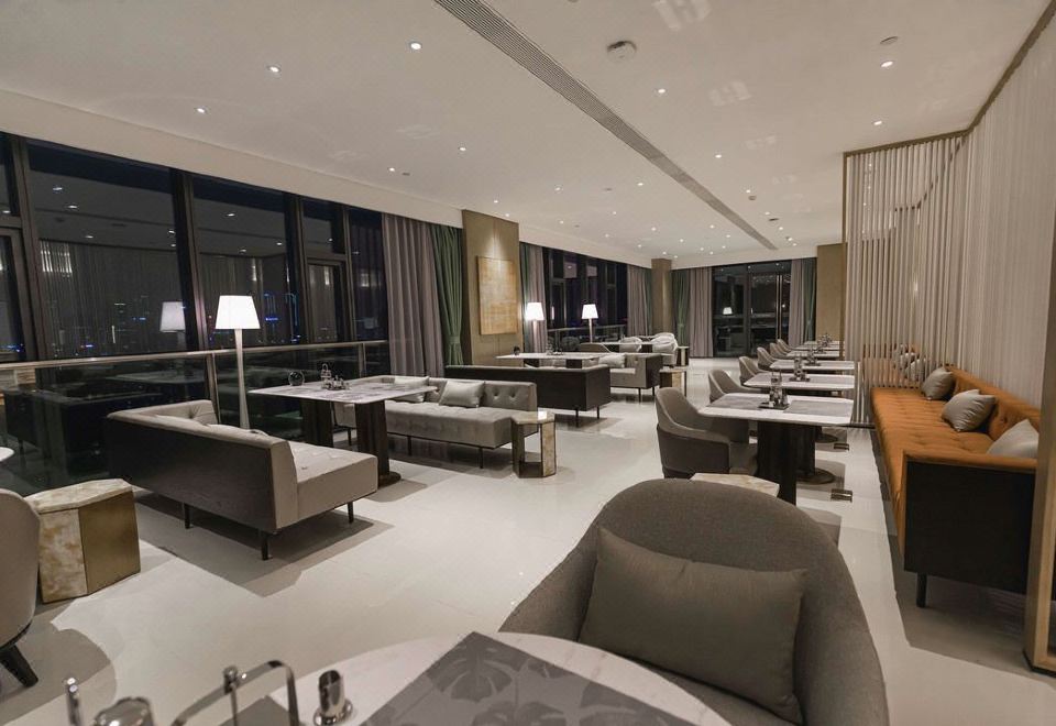 펑치차오밍·더 드래곤 호텔 주변 관광지