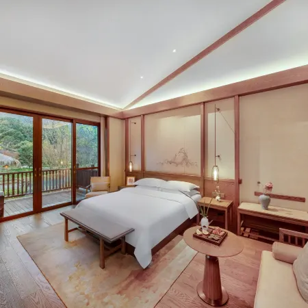 Julong Guniujiang Resort