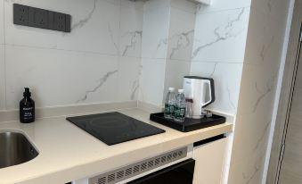 Genting Executive Apartment (Shenzhen North Railway Station Vanke Hesongxuan Branch)
