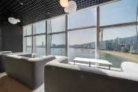 Ocean the Point Hotel