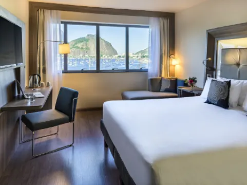 Novotel RJ Praia de Botafogo Отели рядом с достопримечательностью «Ботафого»