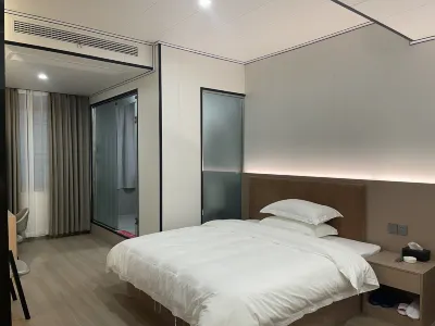 Tuxin Hotel