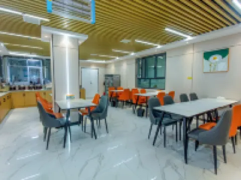 Awati Fuyuan Hotel Hotels in Awat