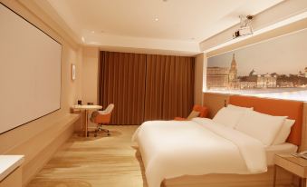 Man Island Hotel