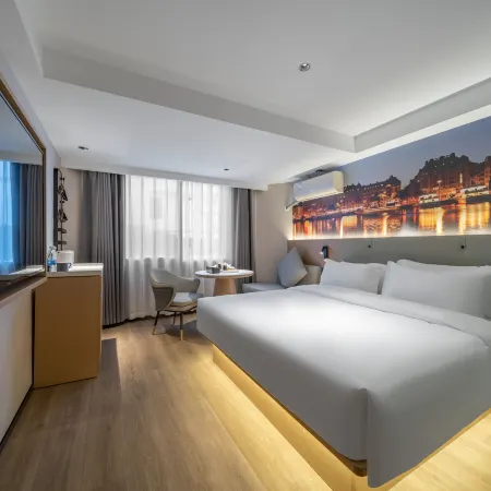 Super 8 Hotel (Zigong Lantern Park FanHua 1939 Shopping Plaza)