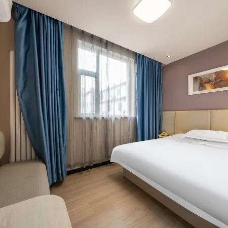 Grace Inn Chain Hotel (Linyi Tongda Road Wang Xizhi Former Residence)