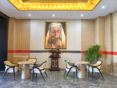 Qiutang Yinfu Hotel Отели в г. Ташкурган