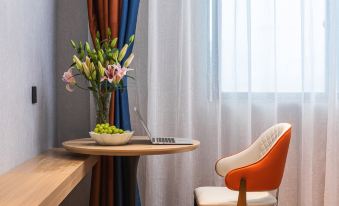 Huating Yunqi Hotel (Binyang Department Store)