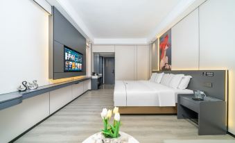 Platinum Intelligent Hotel (Dongfang Banqiao Town)