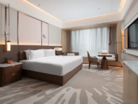 Grand Skylight Hotel, Dingsheng, Fengcheng Hotels in Fengcheng