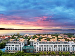 Xiamen Yuelai Seaview Hotel (Huangcuo Beach Branch on Huandao South Road)