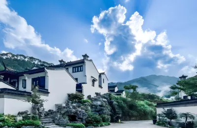 Xiaotaowu Characteristic Homestay Hotel dekat Jinxiu National Folkway Pedestrian Street