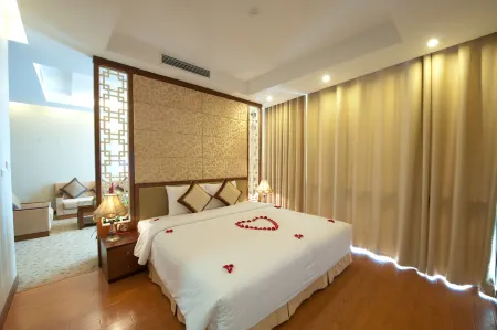 Muong Thanh Grand Xa La Hotel