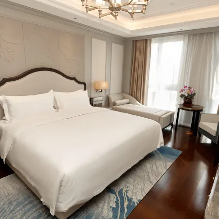 Fenghuang Grand Hotel