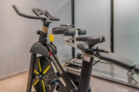 Rezen Select Hotel (Taizhou Linhai Duqiao Baolong Square)