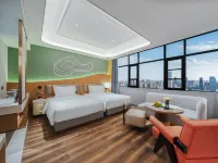 Neixiang Golf 19 Hotel Hotels in Neixiang County