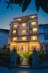 Xiaolonghe Hotel (Yangshuo Yulonghe Scenic Area)