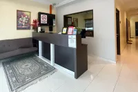 OYO 90369 Safari Hotel Lumut Hotel di Seri Manjung