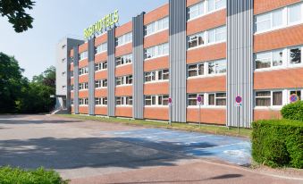 B&B Hotel Lyon Nord 4 étoiles