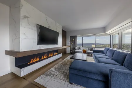 Hilton Québec Отели рядом с достопримечательностью «Cartier-Brébeuf National Historic Site»