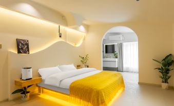 Qianyi Audio-Visual Oxygen Supply Travel Photography Boutique Hotel (Dukezong Ancient City)