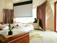Four Seasons Xinghe Light Luxury Hotel, Rogerge