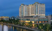Hiyet Oriental Hotel（Xingzhong Square Huafa commercial store） Hotel dekat Zimaling Park