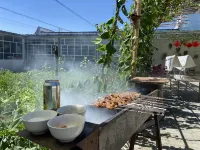Jiangbulak Shuyi Farmhouse
