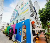 藍水膠囊女性專屬旅館