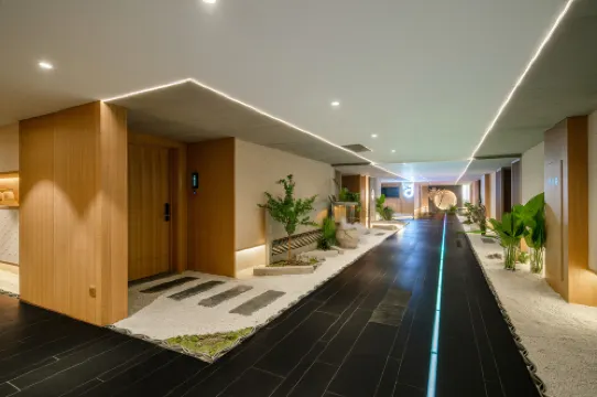 奇遇派酒店（杭州西湖黃龍體育中心店）