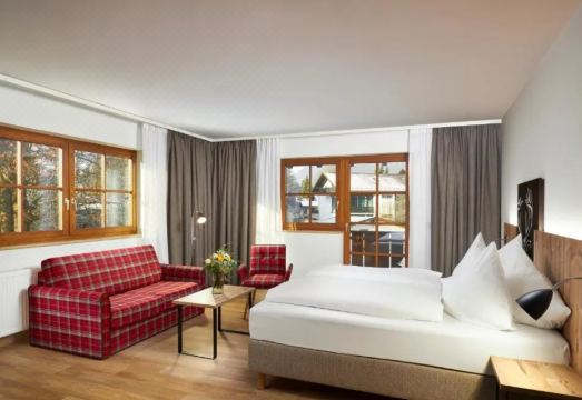 휘페리온 호텔 가르미슈-파르텡키르헨