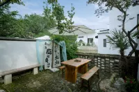 Xiqiao Homestay (Guantang Hot Spring Resort)