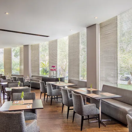 Meliá Ibirapuera Отели рядом с достопримечательностью «Бизнес-центр Infinity Tower»