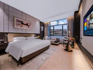 zhangye puyue hotel